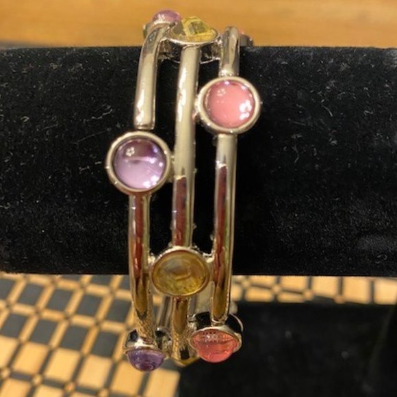 Lia Sophia "SNOWCONE" Stretch Bracelet - Picture 7 of 9